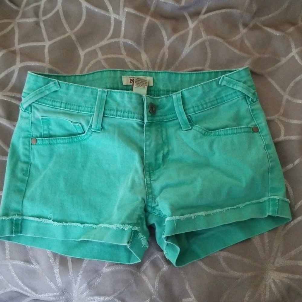 Mudd green shorts